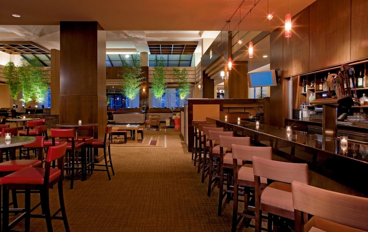 Imagen del bar/restaurante del Hotel Hyatt Regency Lisle Near Naperville. Foto 7