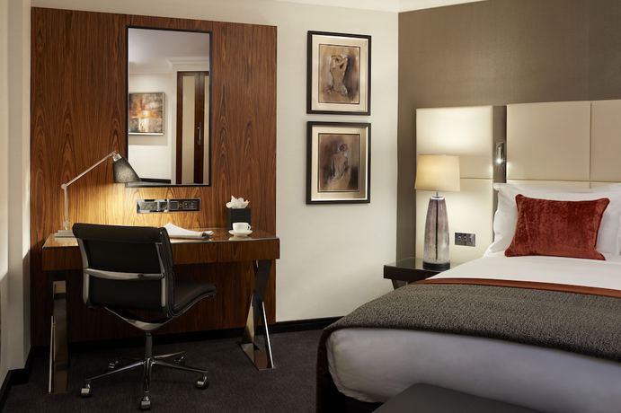Imagen de la habitación del Hotel Hyatt Regency London Albert Embankment. Foto 7