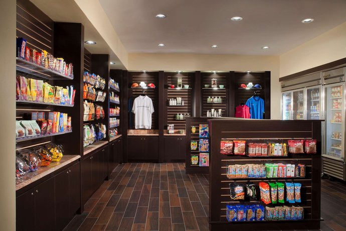 Imagen de los interiores del Hotel Hyatt Regency Long Island. Foto 17