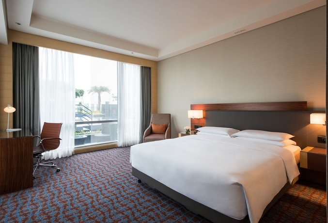 Imagen de la habitación del Hotel Hyatt Regency Lucknow. Foto 4