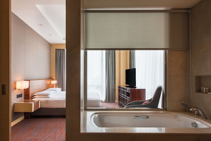 Imagen de la habitación del Hotel Hyatt Regency Lucknow. Foto 8