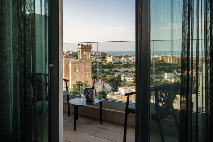 Imagen de la habitación del Hotel Hyatt Regency Malta. Foto 3