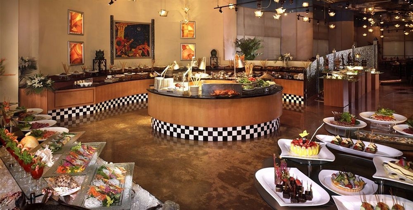 Imagen del bar/restaurante del Hotel Hyatt Regency Metropolitan Chongqing, Chongqing. Foto 2