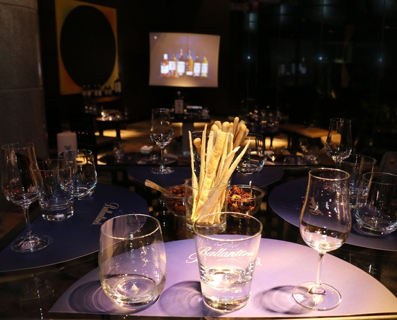 Imagen de los interiores del Hotel Hyatt Regency Mumbai. Foto 10