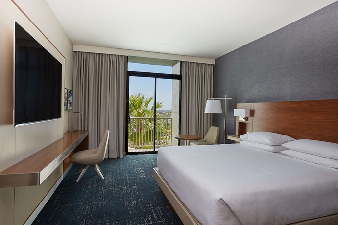 Imagen de la habitación del Hotel Hyatt Regency Newport Beach West. Foto 11