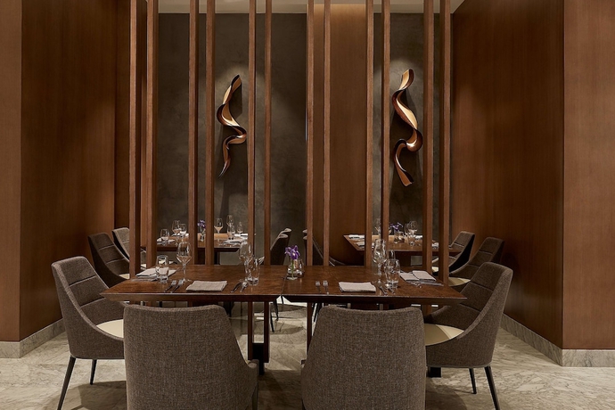 Imagen del bar/restaurante del Hotel Hyatt Regency Newport Beach West. Foto 3