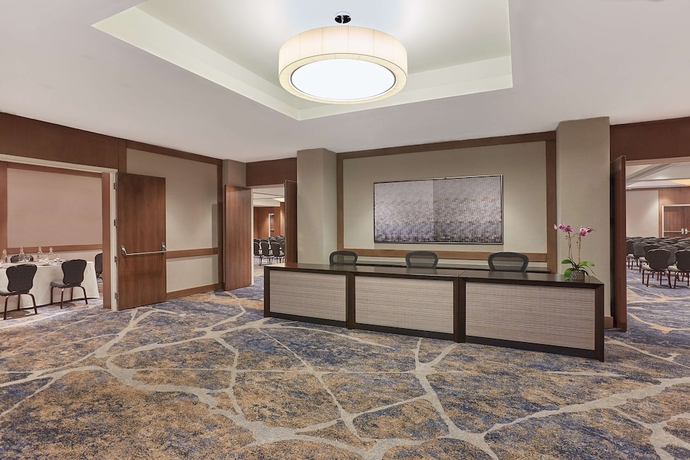 Imagen de los interiores del Hotel Hyatt Regency Newport Beach West. Foto 18