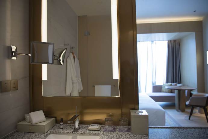 Imagen de la habitación del Hotel Hyatt Regency Ningbo Hangzhou Bay. Foto 14