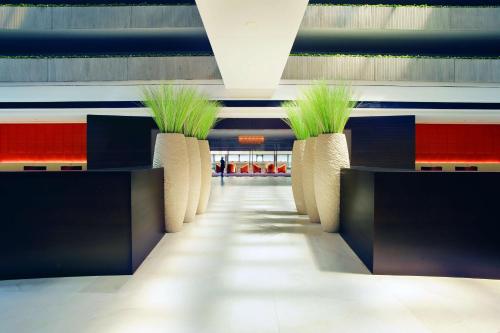 Imagen general del Hotel Hyatt Regency O'hare Chicago. Foto 2