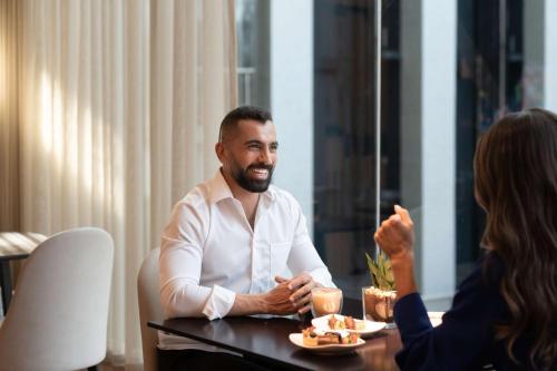 Imagen de la habitación del Hotel Hyatt Regency Oryx Doha. Foto 3