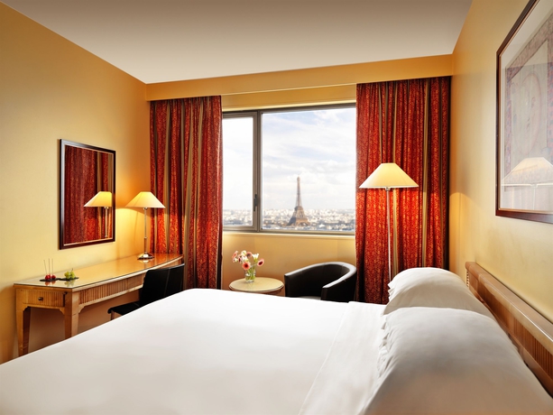 Imagen de la habitación del Hotel Hyatt Regency Paris Etoile. Foto 9