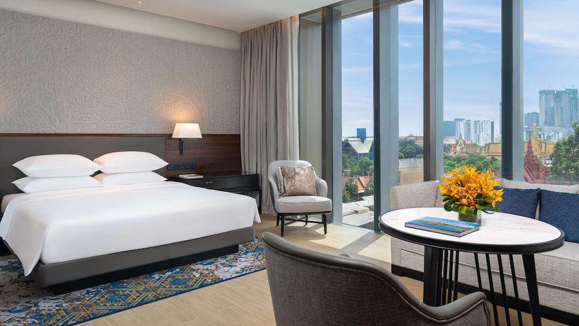 Imagen de la habitación del Hotel Hyatt Regency Phnom Penh. Foto 16