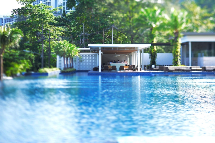 Imagen de la piscina del Hotel Hyatt Regency Phuket Resort. Foto 15