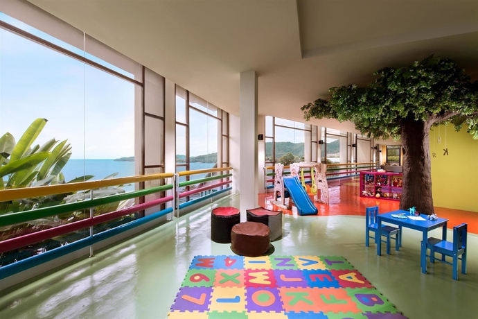 Imagen de los interiores del Hotel Hyatt Regency Phuket Resort. Foto 14