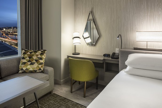 Imagen de la habitación del Hotel Hyatt Regency Portland At The Oregon Convention Center. Foto 10