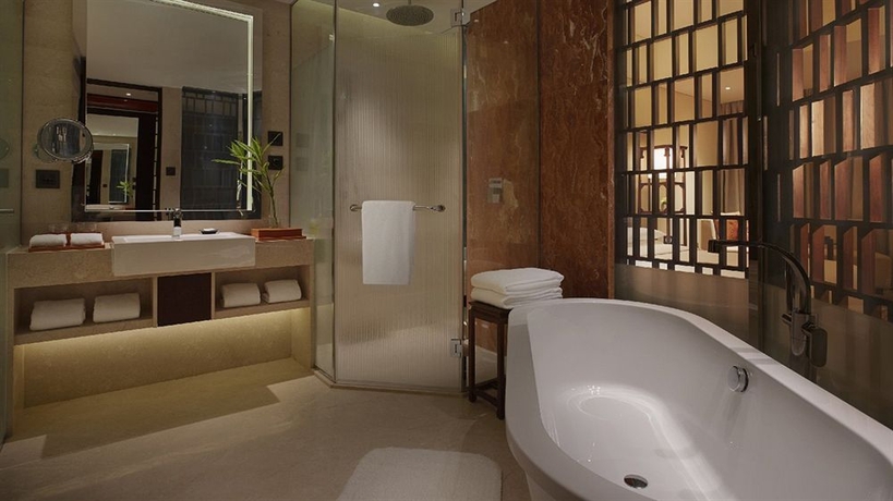 Imagen de la habitación del Hotel Hyatt Regency Qingdao. Foto 6