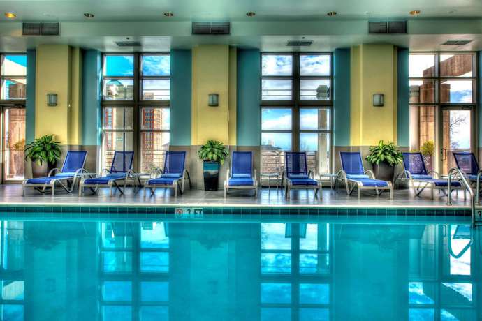 Imagen de la piscina del Hotel Hyatt Regency Reston. Foto 20