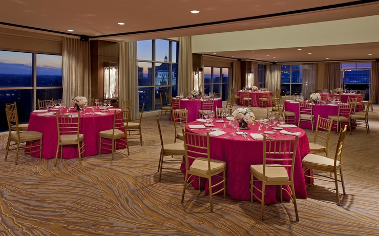 Imagen de los interiores del Hotel Hyatt Regency Sacramento. Foto 11