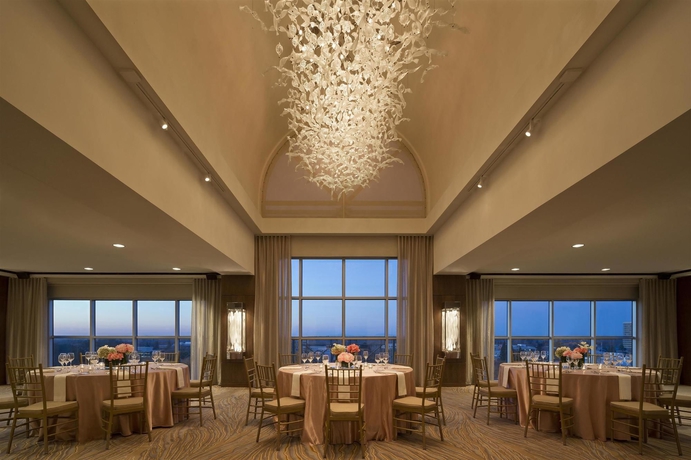 Imagen de los interiores del Hotel Hyatt Regency Sacramento. Foto 13