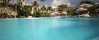 Imagen de la piscina del Hotel Hyatt Regency Saipan. Foto 14