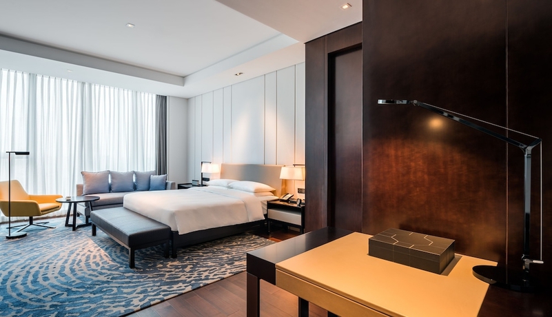 Imagen de la habitación del Hotel Hyatt Regency Shanghai Global Harbor. Foto 7