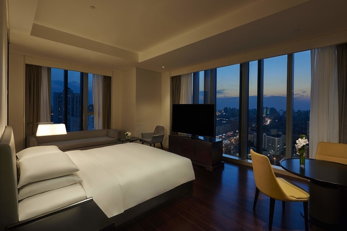 Imagen de la habitación del Hotel Hyatt Regency Shanghai Global Harbor. Foto 9