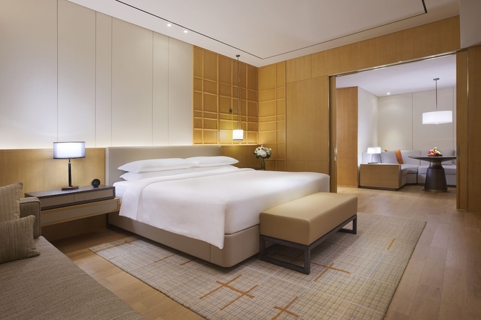 Imagen de la habitación del Hotel Hyatt Regency Shenzhen Airport. Foto 12