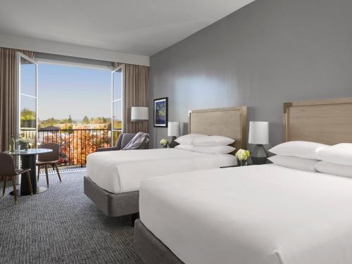 Imagen de la habitación del Hotel Hyatt Regency Sonoma Wine Country. Foto 16