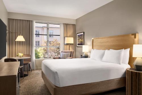 Imagen de la habitación del Hotel Hyatt Regency Sonoma Wine Country. Foto 18