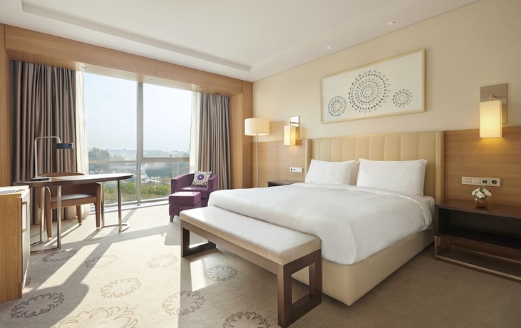 Imagen de la habitación del Hotel Hyatt Regency Tashkent. Foto 12
