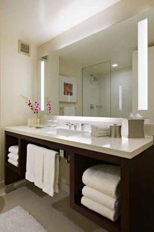 Imagen de la habitación del Hotel Hyatt Regency Times Square. Foto 11