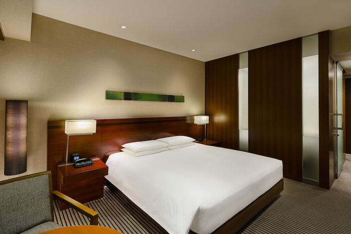 Imagen de la habitación del Hotel Hyatt Regency Tokyo. Foto 6