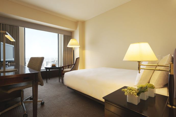 Imagen de la habitación del Hotel Hyatt Regency Tokyo. Foto 8