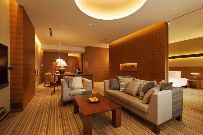Imagen de la habitación del Hotel Hyatt Regency Tokyo. Foto 9