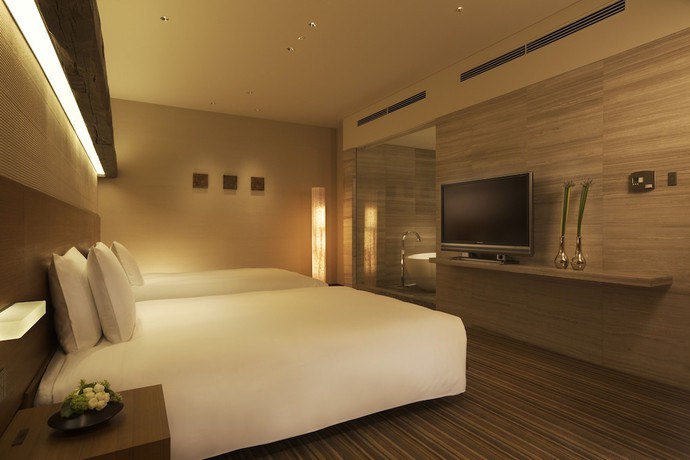 Imagen de la habitación del Hotel Hyatt Regency Tokyo. Foto 13