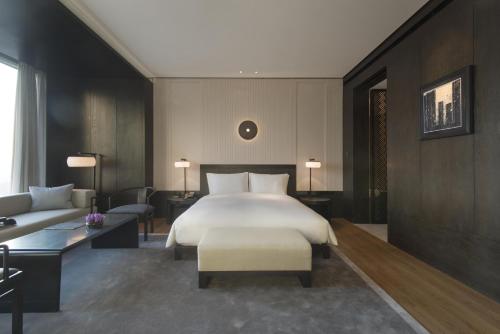 Imagen de la habitación del Hotel Hyatt Regency Wuhan Optics Valley. Foto 9