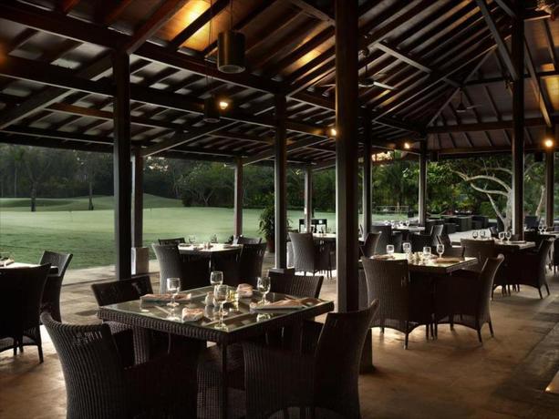 Imagen del bar/restaurante del Hotel Hyatt Regency Yogyakarta. Foto 2