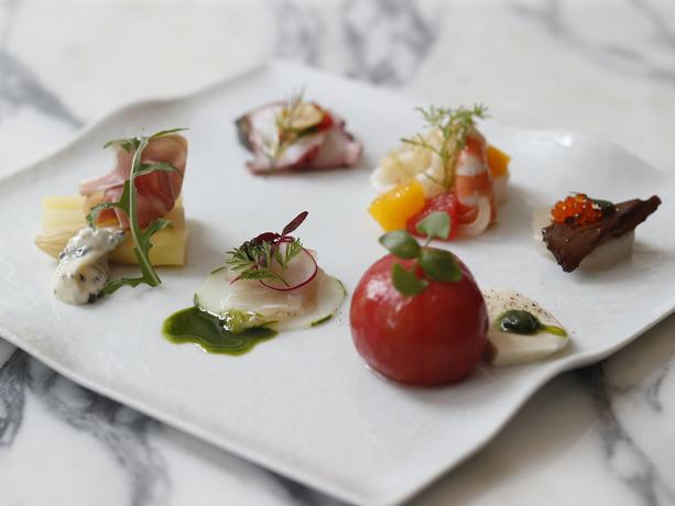 Imagen del bar/restaurante del Hotel Hyatt Regency Yokohama. Foto 5