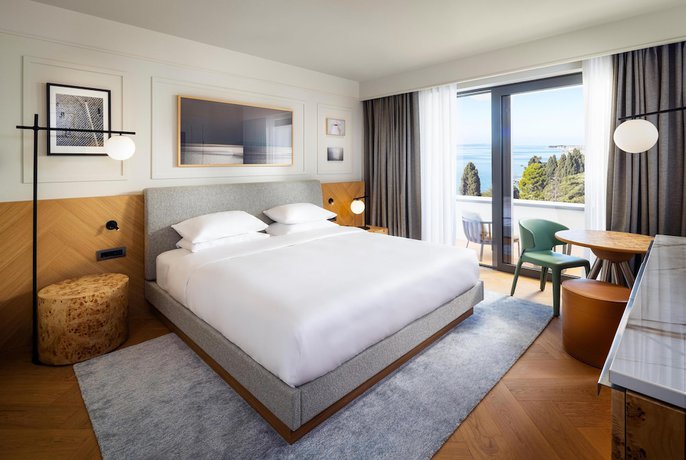 Imagen de la habitación del Hotel Hyatt Regency Zadar. Foto 4