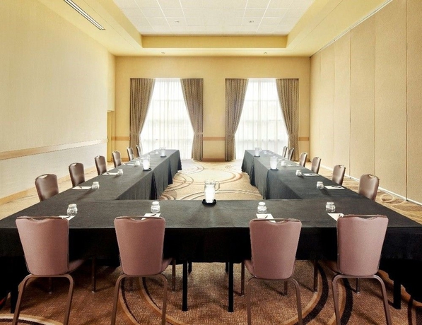 Imagen de los interiores del Hotel Hyatt Rosemont Near O'hare. Foto 7