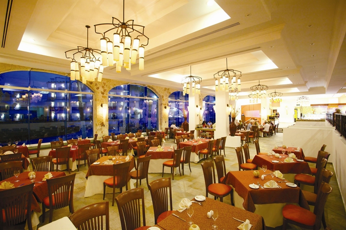 Imagen del bar/restaurante del Hotel Hyatt Vivid Playa Del Carmen All-Inclusive Adult Only Resort. Foto 2