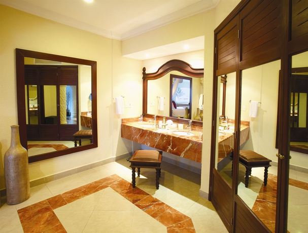 Imagen de la habitación del Hotel Hyatt Vivid Playa Del Carmen All-Inclusive Adult Only Resort. Foto 8