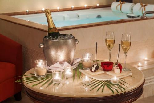 Imagen de la habitación del Hotel Hyatt Vivid Playa Del Carmen All-Inclusive Adult Only Resort. Foto 8