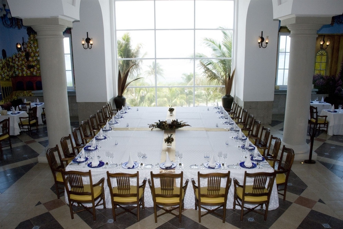 Imagen del bar/restaurante del Hotel Hyatt Zilara Cancun - All Inclusive. Foto 5