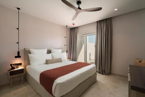 Imagen de la habitación del Hotel Hyatt Ziva Corfu. Foto 8