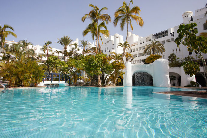 Imagen de la piscina del Hotel Hyatt Ziva Jard&iacute;n Tropical Tenerife. Foto 23