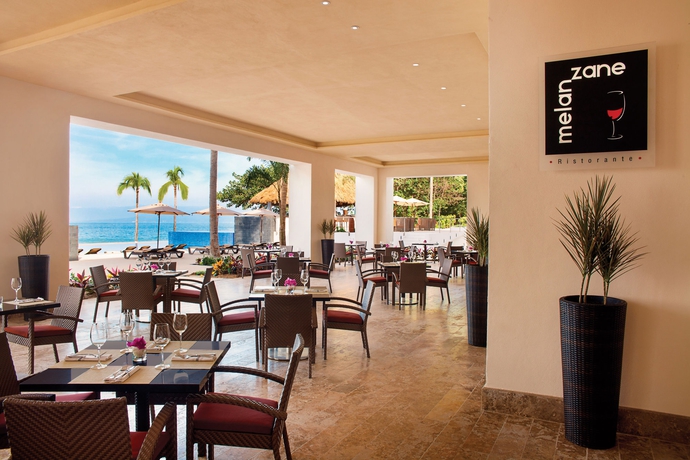 Imagen del bar/restaurante del Hotel Hyatt Ziva Puerto Vallarta - All-inclusive. Foto 2
