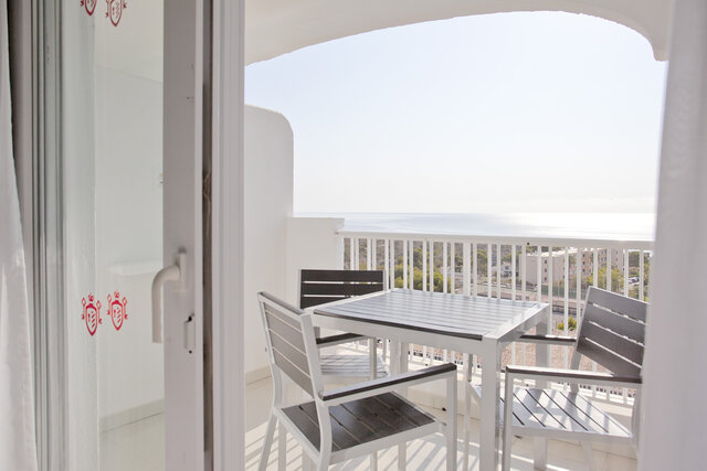 Imagen de los exteriores del Hotel Hyb Eurocalas. Foto 10