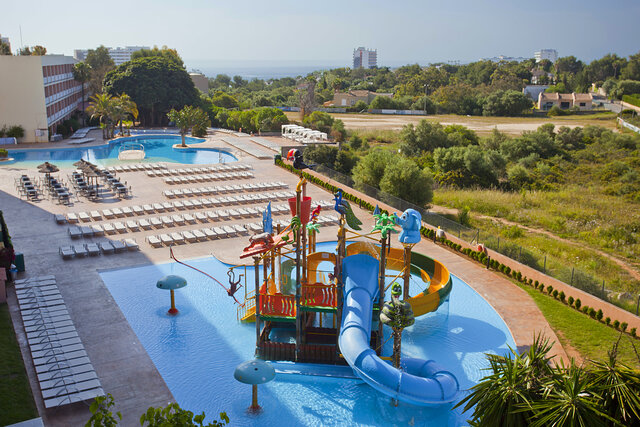 Imagen de la piscina del Hotel Hyb Eurocalas Water Park. Foto 13