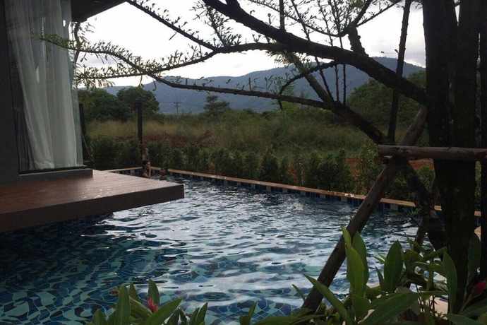 Imagen de la piscina del Hotel Hyde 198 Homeresort. Foto 17